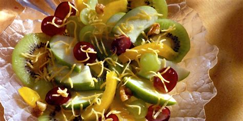 anytime-fruit-salad-recipe-sargento-foods-incorporated image