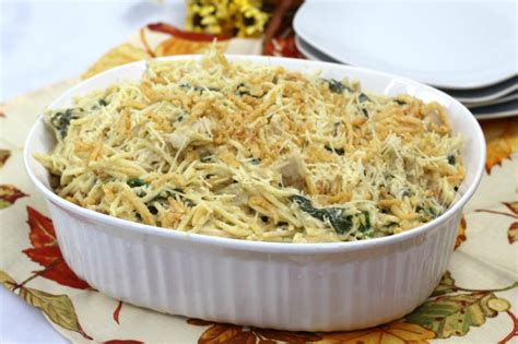 cheesy-chicken-spaghetti-casserole-recipe-easy-everyone image