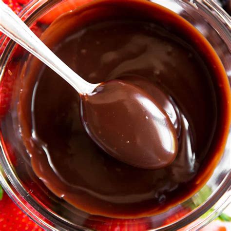 homemade-chocolate-sauce-recipe-savory-nothings image