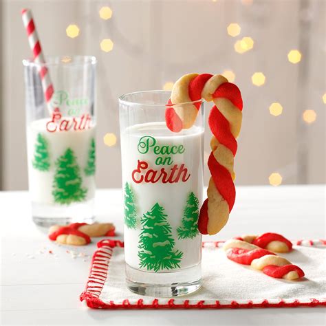 candy-cane-cookies-we-show-you-how-to-make-them image