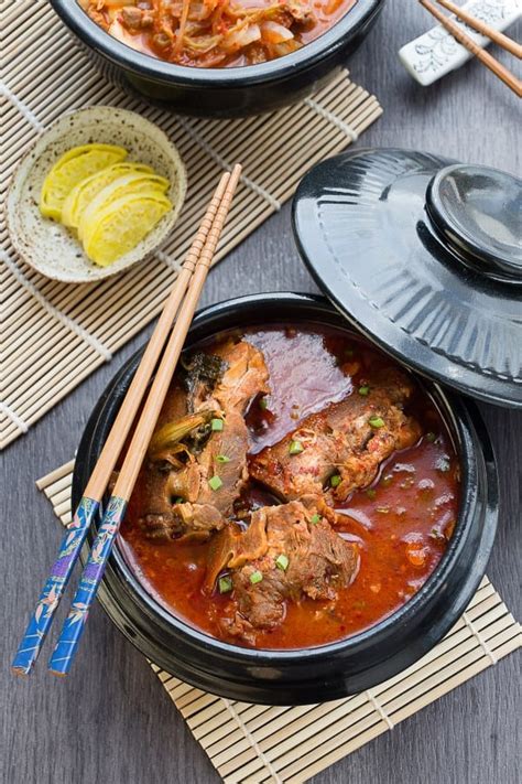 korean-pork-bone-soup-gam-ja-tang-a-traditional image