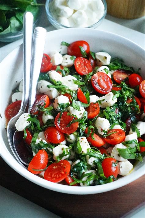 easy-caprese-salad-recipe-with-spinach-posh-plate image
