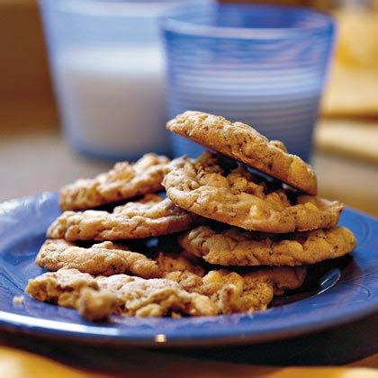 white-chocolate-chip-oatmeal-cookies image