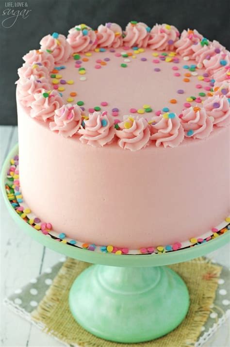 moist-and-fluffy-vanilla-cake-favorite-vanilla-cake image