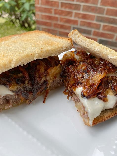 homemade-patty-melt-recipes-that-beat-the-diners image