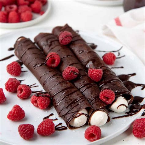 perfect-chocolate-crepes-the-flavor-bender image