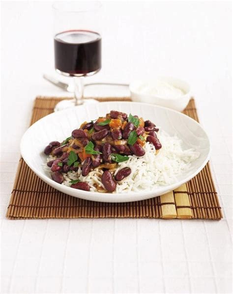 quick-and-easy-chilli-with-rice-recipe-delicious-magazine image