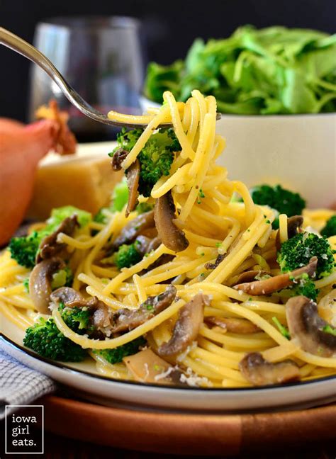 easy-parmesan-pasta-with-broccoli-iowa-girl-eats image