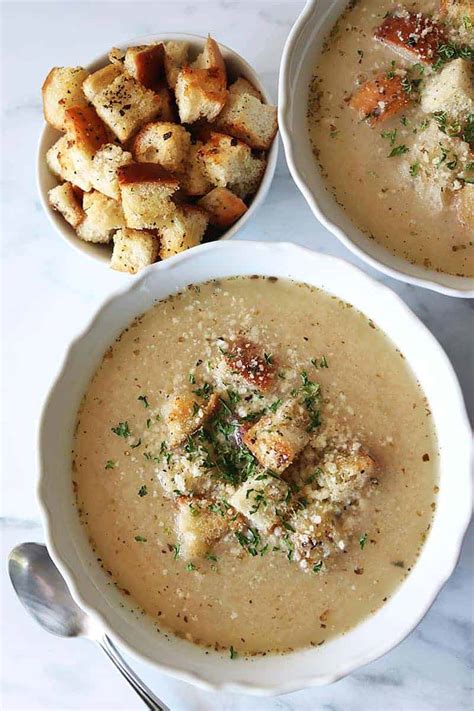 garlic-bread-soup-simply-happenings image