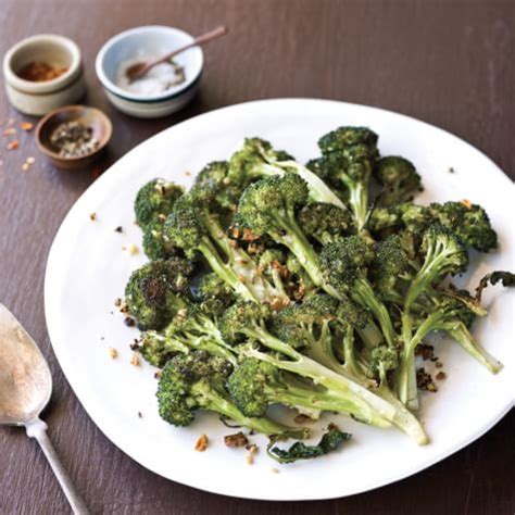 roasted-broccoli-with-red-pepper-flakes-and-garlic image