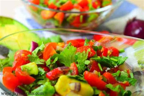 kachumbari-recipe-kenyan-tomato-and-onion-salad image