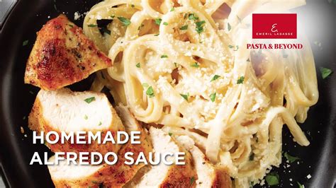 emerils-extra-creamy-alfredo-sauce-pasta-beyond image