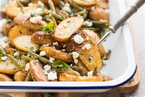 greek-roasted-potatoes-and-green-beans image