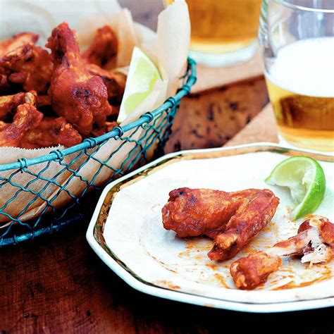 spicy-sriracha-chicken-wings-leites-culinaria image