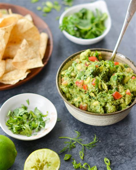 how-to-make-the-best-guacamole-once image