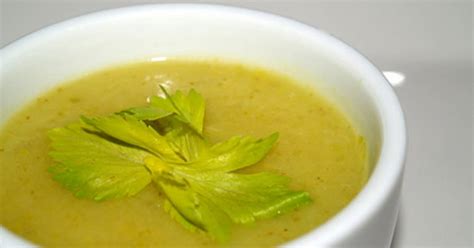 10-best-homemade-celery-soup-healthy image