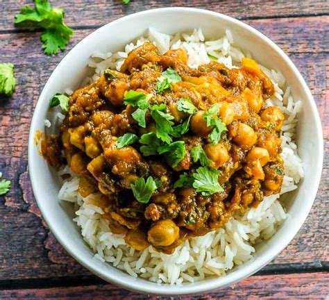 eggplant-and-chickpea-curry-may-i-have-that image