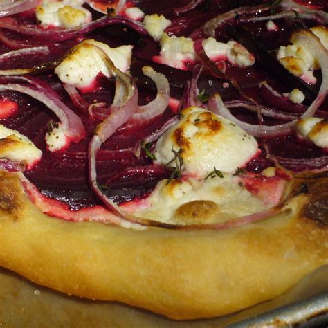 best-beet-pizza-recipe-how-to-make-beet image