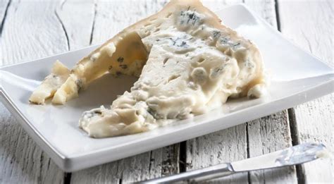 9-gorgonzola-recipes-for-cheese-lovers image
