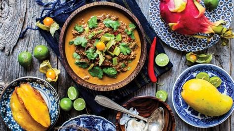 make-a-fresh-thai-crab-curry-at-home-for-a-special image