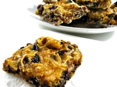 skinny-delectable-passover-magic-bars image