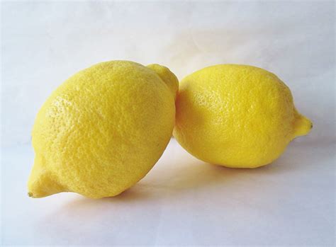 lemon-turkish-delight-alisons-wonderland image