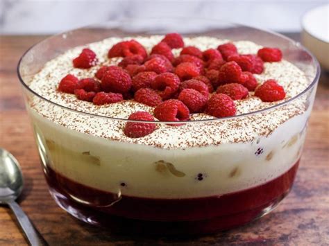trifle-recipe-dessert-recipes-gordon-ramsay image