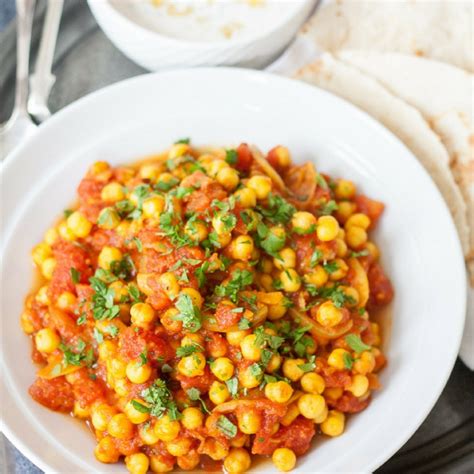 moroccan-chickpea-tagine-once-upon-a-food-blog image