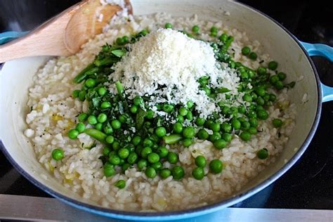 lemon-risotto-with-peas-and-asparagus-foodie-physician image
