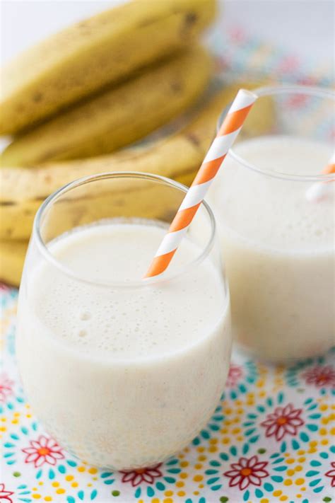 banana-cinnamon-smoothie-a-sweet-smoothie-to-start image