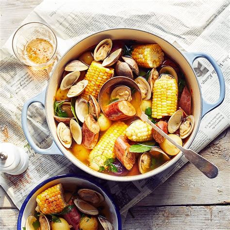 one-pot-clambake-healthy-recipes-ww-canada image