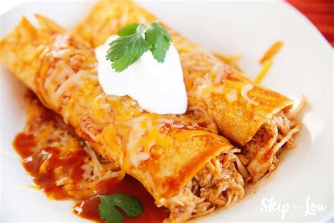 easy-and-delicious-chicken-enchilada image