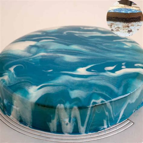 chocolate-mousse-cake-with-mirror-glaze-veena-azmanov image