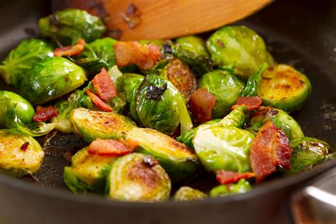 braised-brussels-sprouts-with-bacon-and-beer image