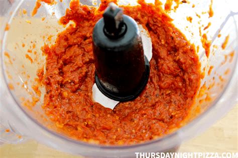 the-best-4-ingredient-roasted-tomato-pizza-sauce image