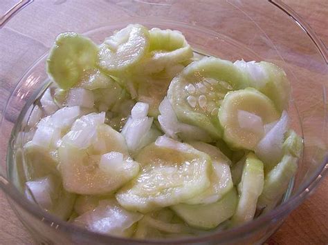 cucumber-salad-recipe-vintage-cooking image