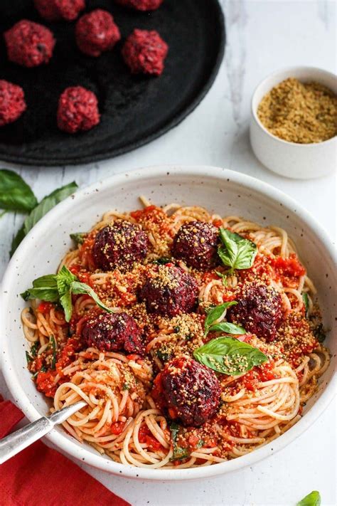 spaghetti-and-beetballs-recipe-feasting-at-home image
