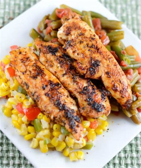 blackened-chicken-salad-with-a-cajun-creole-dressing image