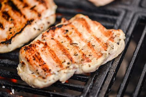 how-to-grill-juicy-boneless-skinless-chicken-breasts image