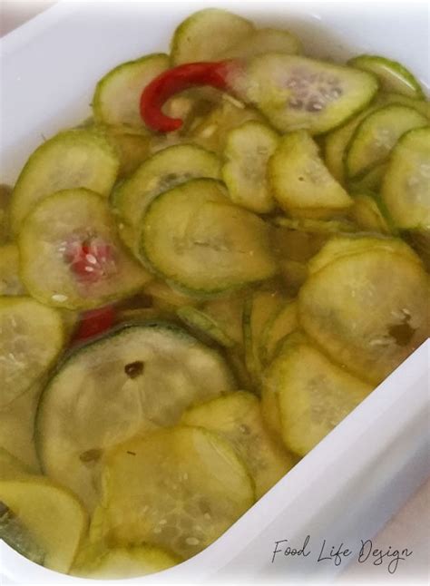 quick-easy-homemade-refrigerator-pickles-food image