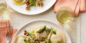 ravioli-with-sauteed-asparagus-walnuts-easy image