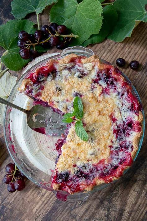 concord-grape-pie-the-best-grape-pie-filling-and image