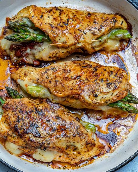 asparagus-stuffed-chicken-breast image