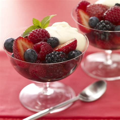 fresh-berries-in-peppered-balsamic-with-vanilla image
