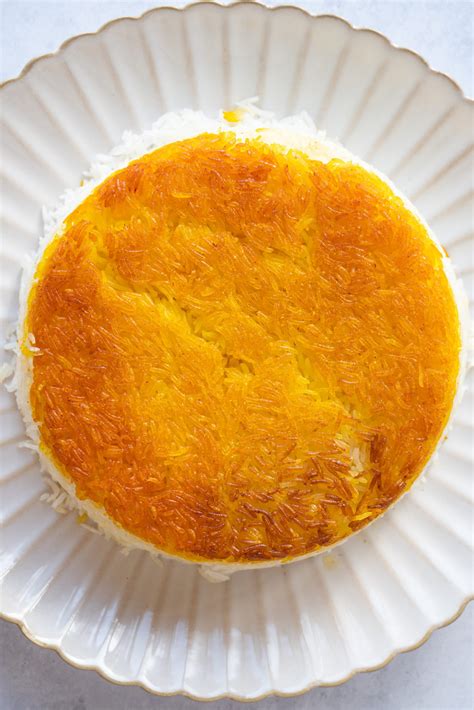 persian-saffron-rice-with-tahdig-peanutswirls image