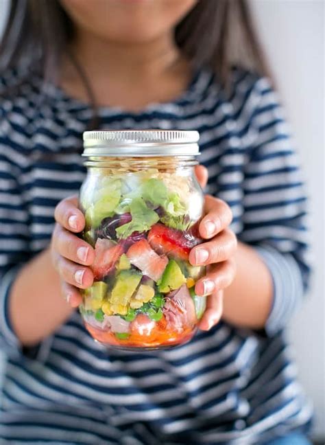 8-creative-ways-to-get-kids-to-eat-salad-hello image