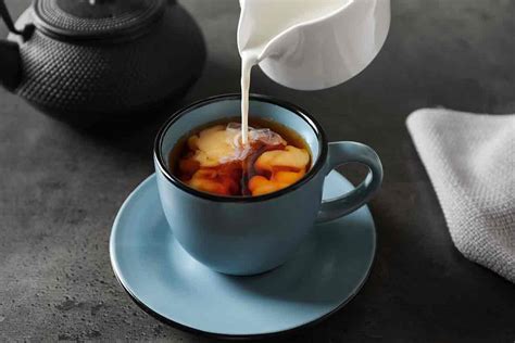 how-to-make-the-perfect-cup-of-black-tea-and image