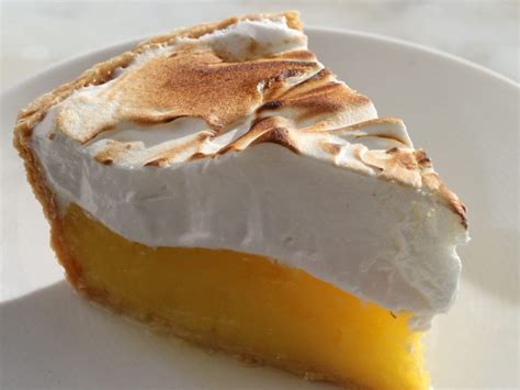 perfect-lemon-meringue-pie-reloaded-recipe-alton-brown image