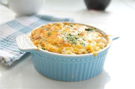 cheesy-low-carb-cauliflower-bake-divalicious image