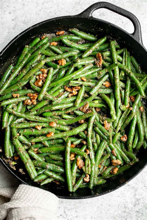 pesto-green-beans-ahead-of-thyme image
